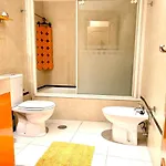 Spacious, Comfortable And Close To The Апартаменты