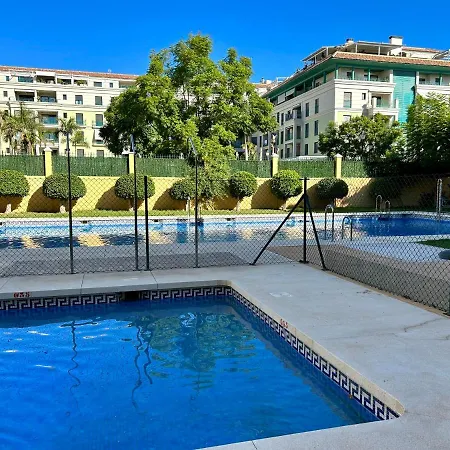 Spacious, Comfortable And Close To The Apartamento Torre Del Mar